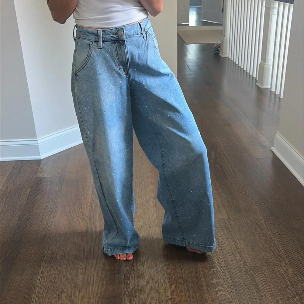 Pants, with adorable rhinestones- like new!